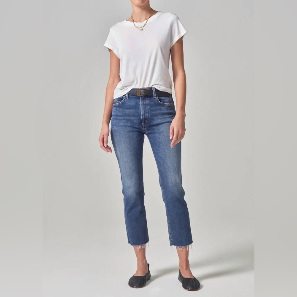 Citizen of Humanity Daphne Crop straight Raw Hem Blue Women's Jeans size 30